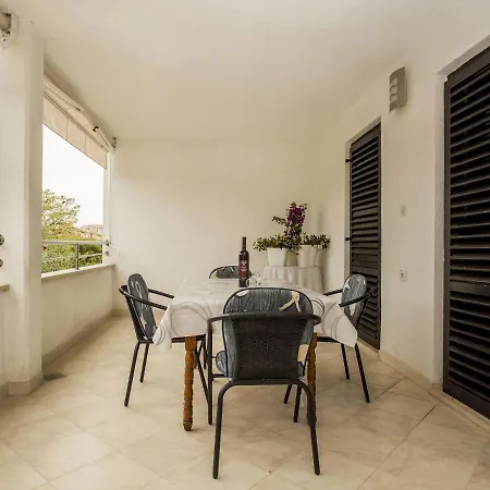 Apartamento With A Parking Space - 13462 *
