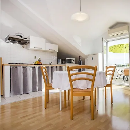 With A Parking Space - 13462 Apartamento